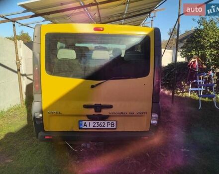 Жовтий Опель Віваро, об'ємом двигуна 1.9 л та пробігом 400 тис. км за 6000 $, фото 1 на Automoto.ua