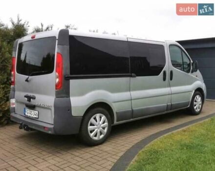 Серый Опель Виваро, объемом двигателя 2.5 л и пробегом 215 тыс. км за 4700 $, фото 3 на Automoto.ua