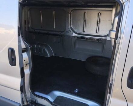 Серый Опель Виваро, объемом двигателя 2.02 л и пробегом 320 тыс. км за 7900 $, фото 26 на Automoto.ua