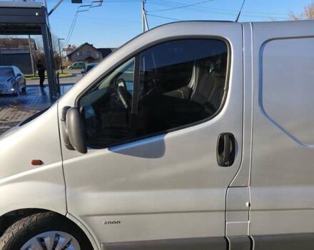 Серый Опель Виваро, объемом двигателя 2.02 л и пробегом 320 тыс. км за 7900 $, фото 4 на Automoto.ua