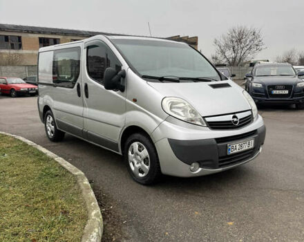 Серый Опель Виваро, объемом двигателя 1.6 л и пробегом 318 тыс. км за 9700 $, фото 2 на Automoto.ua