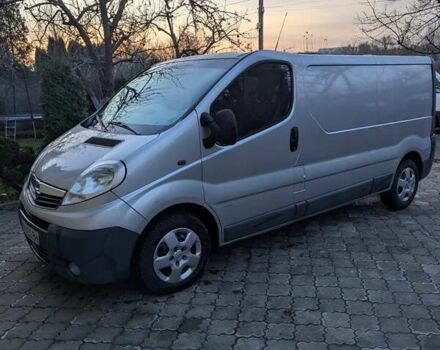 Сірий Опель Віваро, об'ємом двигуна 2 л та пробігом 238 тис. км за 11600 $, фото 2 на Automoto.ua