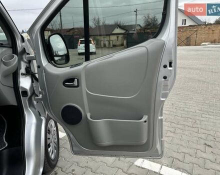 Серый Опель Виваро, объемом двигателя 2 л и пробегом 225 тыс. км за 15750 $, фото 19 на Automoto.ua