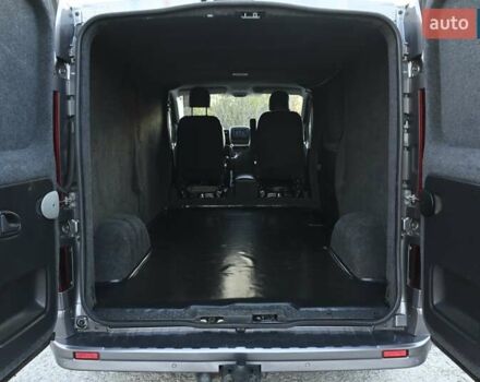 Сірий Опель Віваро, об'ємом двигуна 1.6 л та пробігом 274 тис. км за 11300 $, фото 33 на Automoto.ua