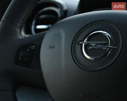 Сірий Опель Віваро, об'ємом двигуна 1.6 л та пробігом 274 тис. км за 11300 $, фото 29 на Automoto.ua