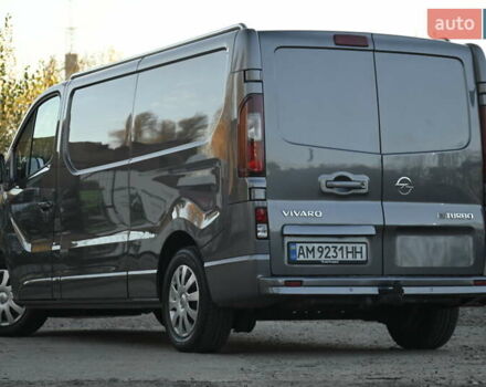 Сірий Опель Віваро, об'ємом двигуна 1.6 л та пробігом 274 тис. км за 11300 $, фото 9 на Automoto.ua