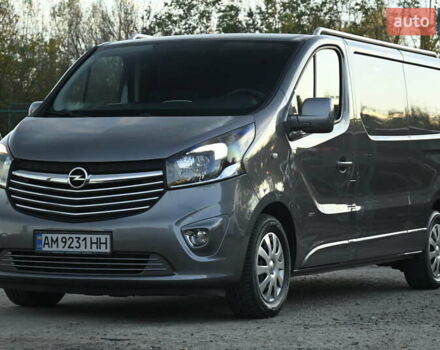 Серый Опель Виваро, объемом двигателя 1.6 л и пробегом 274 тыс. км за 11300 $, фото 4 на Automoto.ua