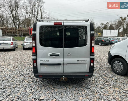 Сірий Опель Віваро, об'ємом двигуна 1.6 л та пробігом 202 тис. км за 13390 $, фото 9 на Automoto.ua