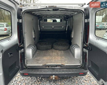 Сірий Опель Віваро, об'ємом двигуна 1.6 л та пробігом 202 тис. км за 13390 $, фото 26 на Automoto.ua