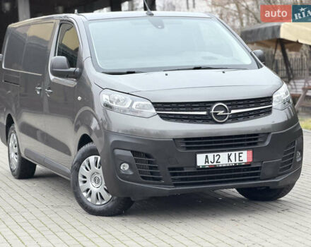 Серый Опель Виваро, объемом двигателя 2 л и пробегом 106 тыс. км за 21900 $, фото 12 на Automoto.ua