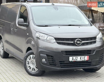 Серый Опель Виваро, объемом двигателя 2 л и пробегом 106 тыс. км за 21900 $, фото 14 на Automoto.ua