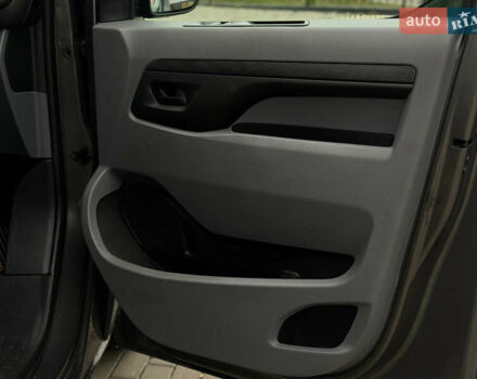Серый Опель Виваро, объемом двигателя 2 л и пробегом 106 тыс. км за 21900 $, фото 66 на Automoto.ua