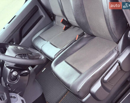 Серый Опель Виваро, объемом двигателя 2 л и пробегом 106 тыс. км за 21900 $, фото 30 на Automoto.ua