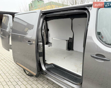 Серый Опель Виваро, объемом двигателя 2 л и пробегом 106 тыс. км за 21900 $, фото 22 на Automoto.ua