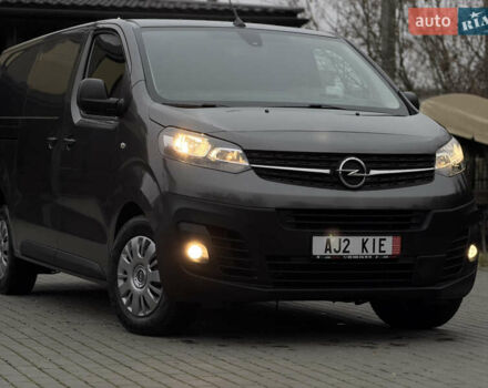 Серый Опель Виваро, объемом двигателя 2 л и пробегом 106 тыс. км за 21900 $, фото 42 на Automoto.ua