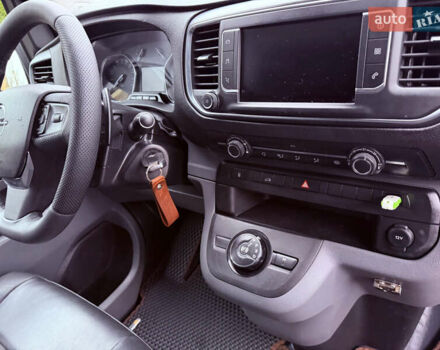 Серый Опель Виваро, объемом двигателя 2 л и пробегом 106 тыс. км за 21900 $, фото 39 на Automoto.ua