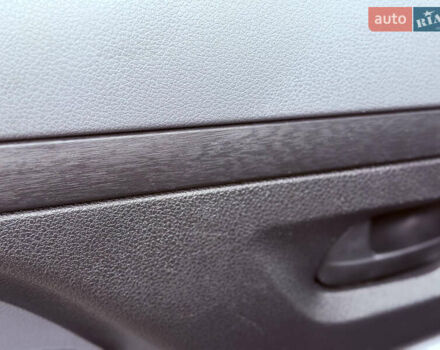 Серый Опель Виваро, объемом двигателя 2 л и пробегом 106 тыс. км за 21900 $, фото 26 на Automoto.ua