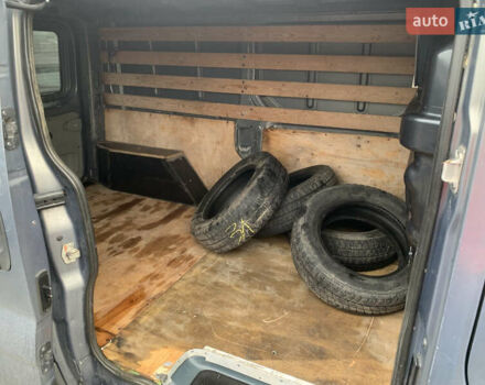 Серый Опель Виваро, объемом двигателя 2 л и пробегом 238 тыс. км за 9100 $, фото 9 на Automoto.ua