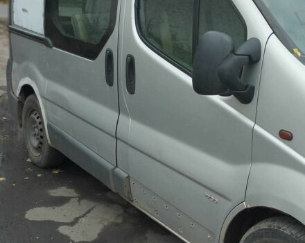 Сірий Опель Віваро, об'ємом двигуна 1.9 л та пробігом 300 тис. км за 4316 $, фото 3 на Automoto.ua