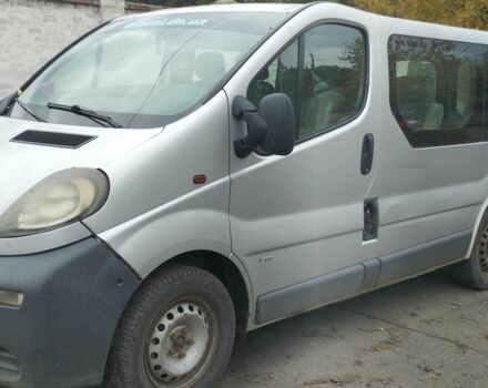 Сірий Опель Віваро, об'ємом двигуна 1.9 л та пробігом 300 тис. км за 4316 $, фото 5 на Automoto.ua