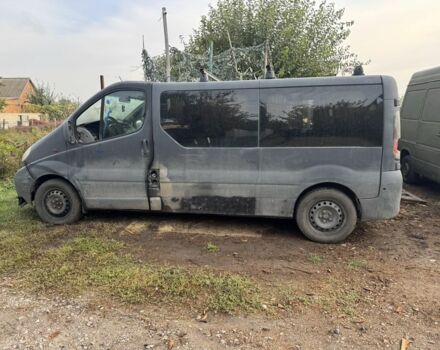Сірий Опель Віваро, об'ємом двигуна 1.9 л та пробігом 333 тис. км за 2350 $, фото 7 на Automoto.ua
