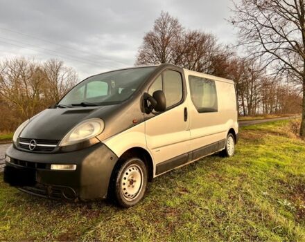 Серый Опель Виваро, объемом двигателя 2.5 л и пробегом 360 тыс. км за 4900 $, фото 8 на Automoto.ua