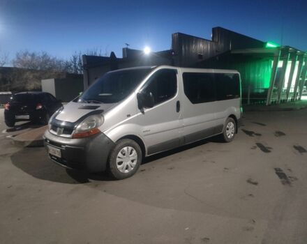 Серый Опель Виваро, объемом двигателя 1.9 л и пробегом 315 тыс. км за 7200 $, фото 3 на Automoto.ua