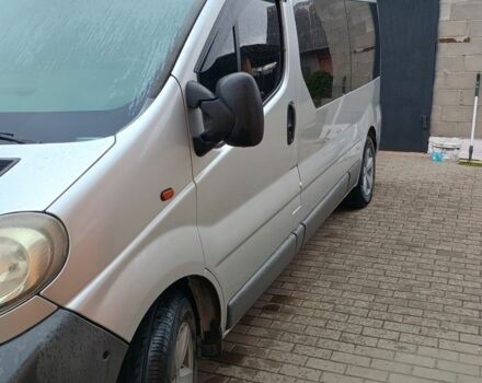 Сірий Опель Віваро, об'ємом двигуна 1.9 л та пробігом 276 тис. км за 8500 $, фото 1 на Automoto.ua