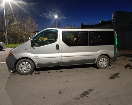 Серый Опель Виваро, объемом двигателя 1.9 л и пробегом 315 тыс. км за 7200 $, фото 7 на Automoto.ua