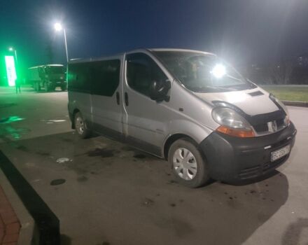 Серый Опель Виваро, объемом двигателя 1.9 л и пробегом 315 тыс. км за 7200 $, фото 2 на Automoto.ua