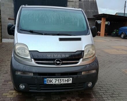 Сірий Опель Віваро, об'ємом двигуна 1.9 л та пробігом 276 тис. км за 8500 $, фото 3 на Automoto.ua