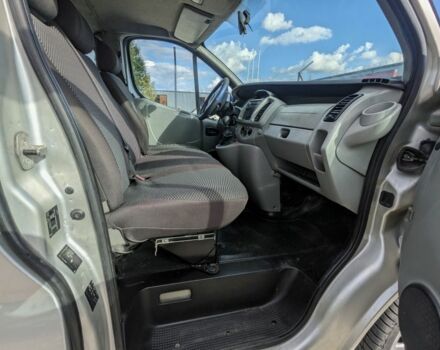 Серый Опель Виваро, объемом двигателя 0 л и пробегом 320 тыс. км за 4644 $, фото 9 на Automoto.ua