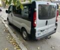 Серый Опель Виваро, объемом двигателя 2.5 л и пробегом 300 тыс. км за 7800 $, фото 3 на Automoto.ua
