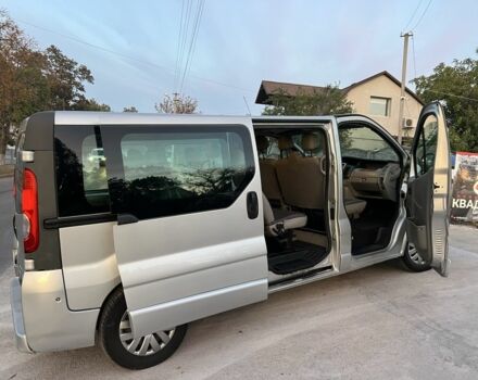 Серый Опель Виваро, объемом двигателя 2 л и пробегом 250 тыс. км за 11750 $, фото 15 на Automoto.ua