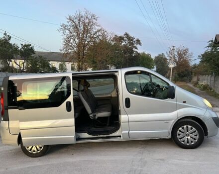 Серый Опель Виваро, объемом двигателя 2 л и пробегом 250 тыс. км за 11750 $, фото 17 на Automoto.ua