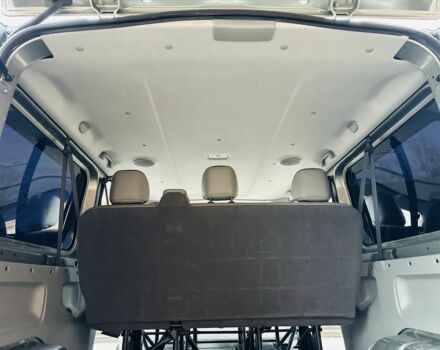 Серый Опель Виваро, объемом двигателя 2 л и пробегом 264 тыс. км за 14500 $, фото 17 на Automoto.ua