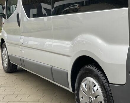 Сірий Опель Віваро, об'ємом двигуна 2 л та пробігом 272 тис. км за 13999 $, фото 13 на Automoto.ua