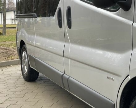 Сірий Опель Віваро, об'ємом двигуна 2 л та пробігом 272 тис. км за 13999 $, фото 10 на Automoto.ua