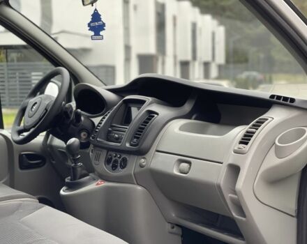 Сірий Опель Віваро, об'ємом двигуна 2 л та пробігом 272 тис. км за 13999 $, фото 18 на Automoto.ua