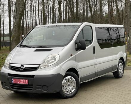 Сірий Опель Віваро, об'ємом двигуна 2 л та пробігом 272 тис. км за 13999 $, фото 1 на Automoto.ua