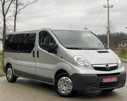 Сірий Опель Віваро, об'ємом двигуна 2 л та пробігом 272 тис. км за 13999 $, фото 4 на Automoto.ua