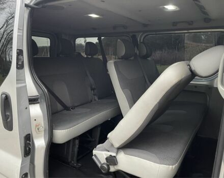 Сірий Опель Віваро, об'ємом двигуна 2 л та пробігом 272 тис. км за 13999 $, фото 22 на Automoto.ua