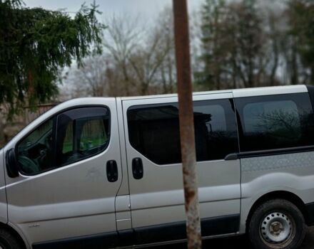 Серый Опель Виваро, объемом двигателя 0 л и пробегом 400 тыс. км за 6000 $, фото 4 на Automoto.ua