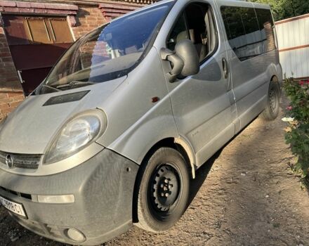 Сірий Опель Віваро, об'ємом двигуна 1.9 л та пробігом 310 тис. км за 5000 $, фото 1 на Automoto.ua