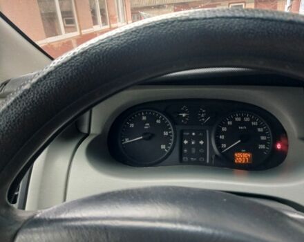 Серый Опель Виваро, объемом двигателя 0 л и пробегом 400 тыс. км за 6000 $, фото 2 на Automoto.ua