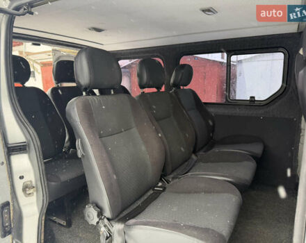 Сірий Опель Віваро, об'ємом двигуна 1.87 л та пробігом 460 тис. км за 4750 $, фото 23 на Automoto.ua