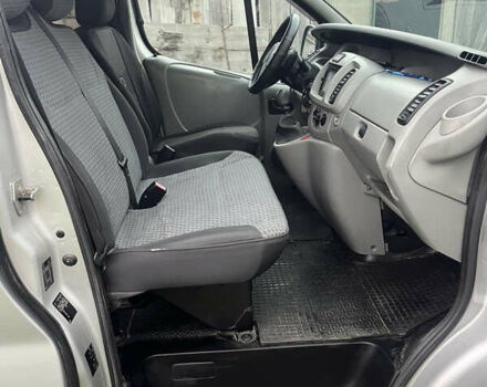 Серый Опель Виваро, объемом двигателя 1.87 л и пробегом 220 тыс. км за 6950 $, фото 15 на Automoto.ua