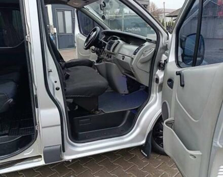 Серый Опель Виваро, объемом двигателя 1.9 л и пробегом 472 тыс. км за 7300 $, фото 10 на Automoto.ua