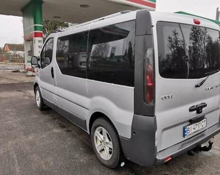 Серый Опель Виваро, объемом двигателя 1.9 л и пробегом 200 тыс. км за 6800 $, фото 2 на Automoto.ua