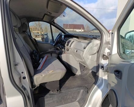 Серый Опель Виваро, объемом двигателя 1.9 л и пробегом 370 тыс. км за 6300 $, фото 4 на Automoto.ua